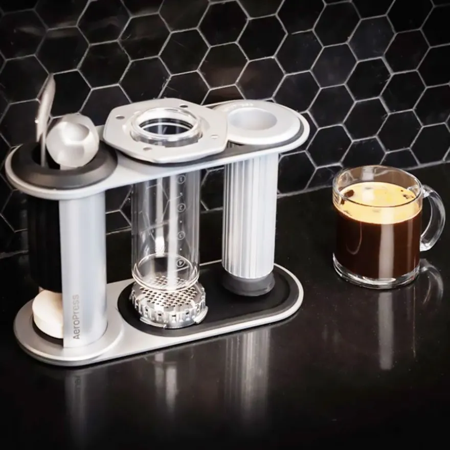 AeroPress Premium lasinen kahvinkeitin