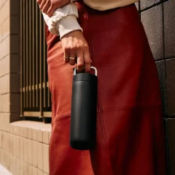 Fellow Carter Carry Tumbler -termosmuki 591 ml, Matte Black