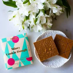 Goodio Minty Cookie Dough luomu-valkosuklaa 48 g