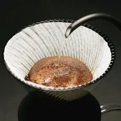 Hario V60 Dripper NEO suodatinsuppilo koko 01